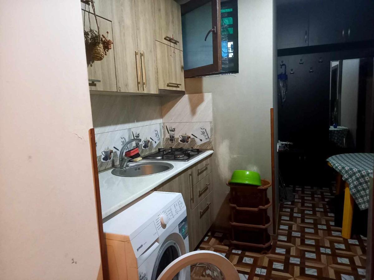 Apartment For Family 第比利斯 外观 照片